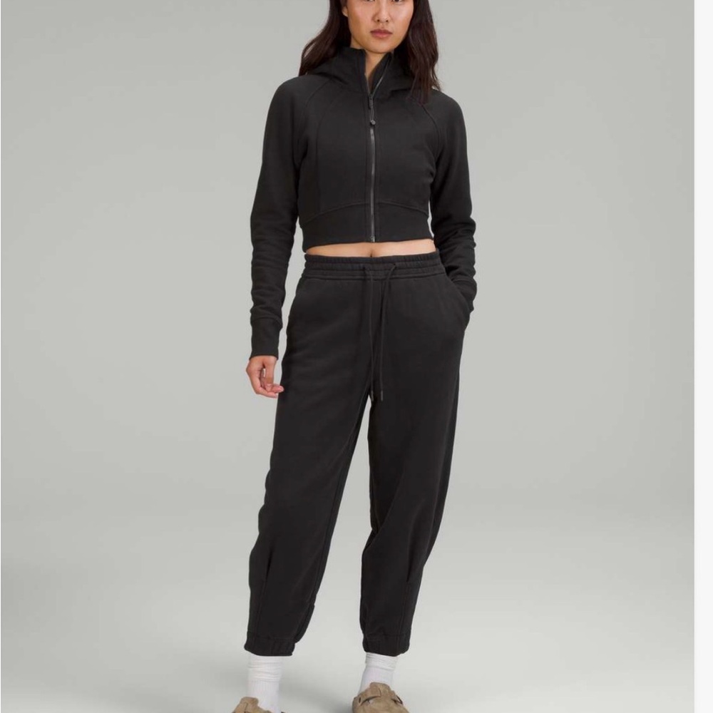 lululemon athletica Women's Black Cropped Hoodie